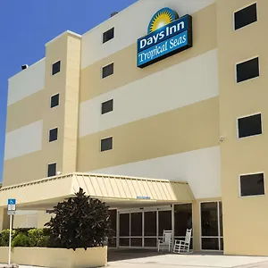 Hotel Days By Wyndham Daytona Oceanfront, Daytona Beach