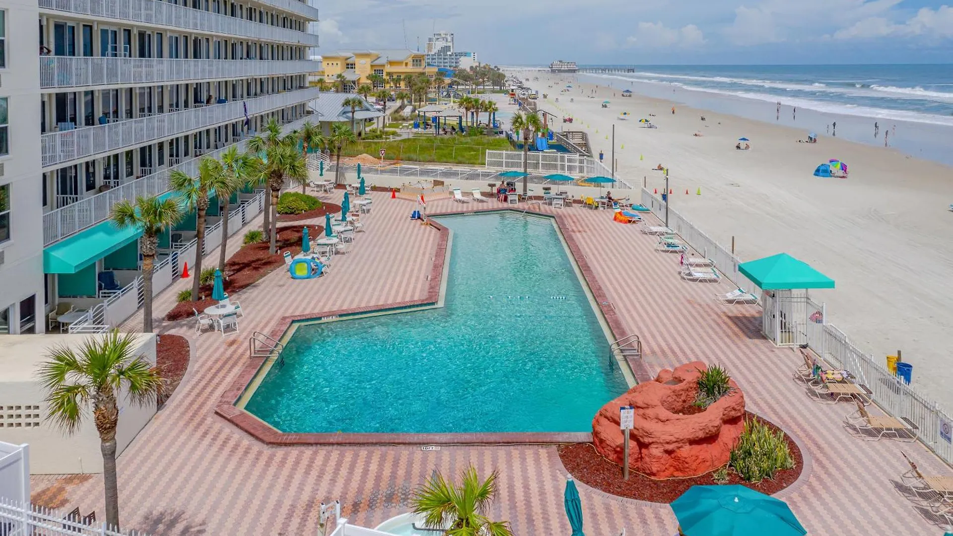 Harbour Beach Resort 811 Daytona Beach